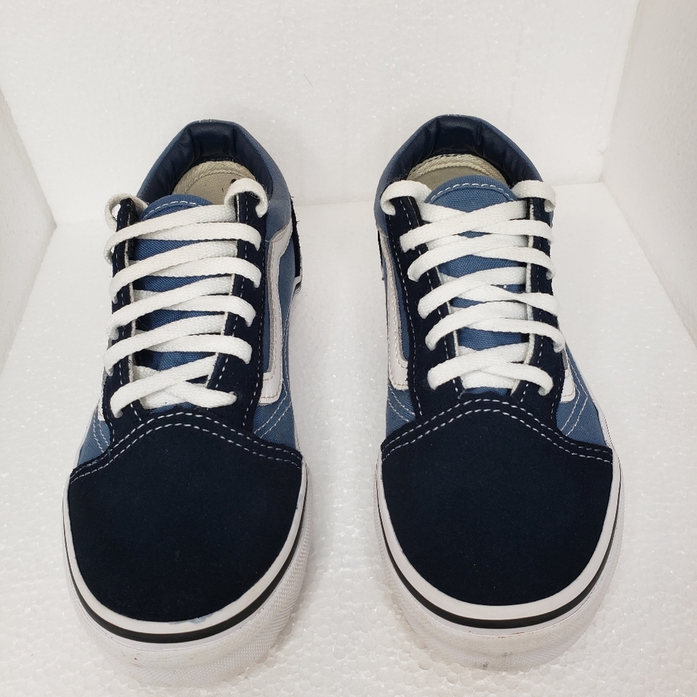 Van's Ward Boys' Sneaker, Size 1.5